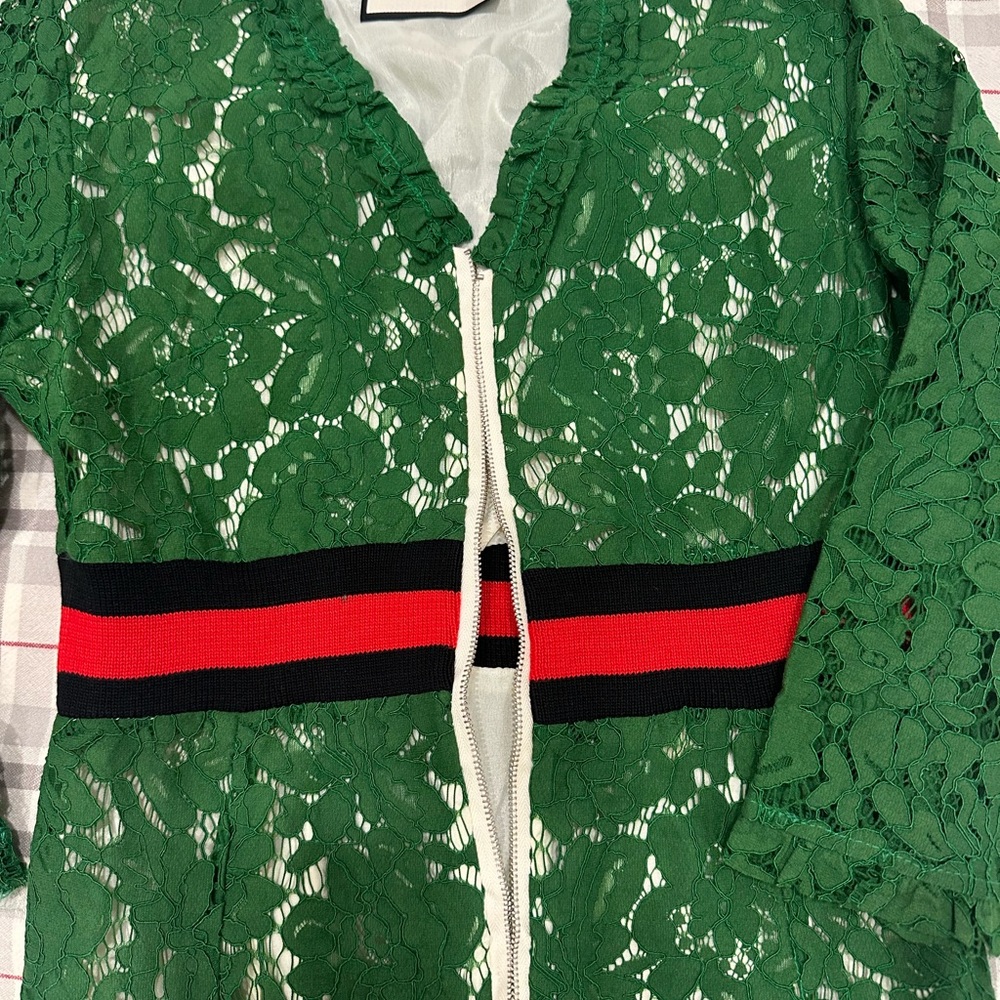 Gucci Emerald Lace Dress with Red Accents - Picture 6 of 16